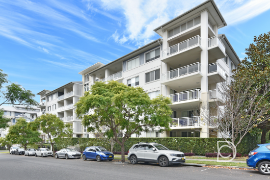 404/2 Rosewater Circuit, Breakfast Point, NSW 2137