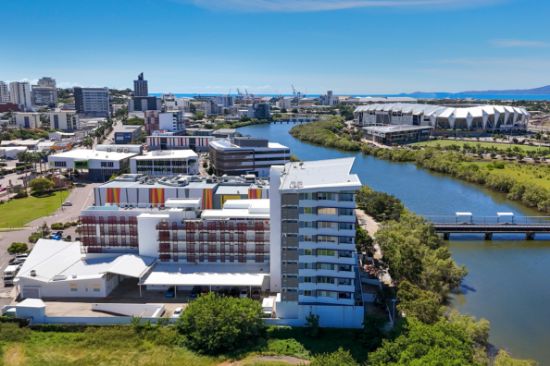 41/2-4 Kingsway Place, Townsville City, Qld 4810