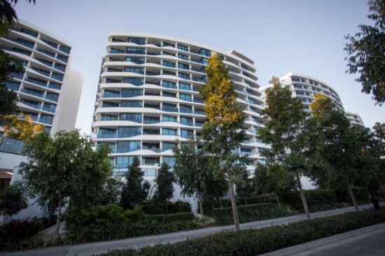 4208/5 Harbour Side Court, Biggera Waters, Qld 4216