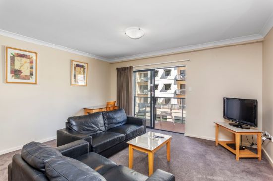 47/128 Mounts Bay Road, Perth, WA 6000