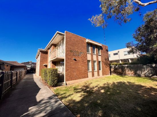 5/151 Woodland Street, Essendon, Vic 3040