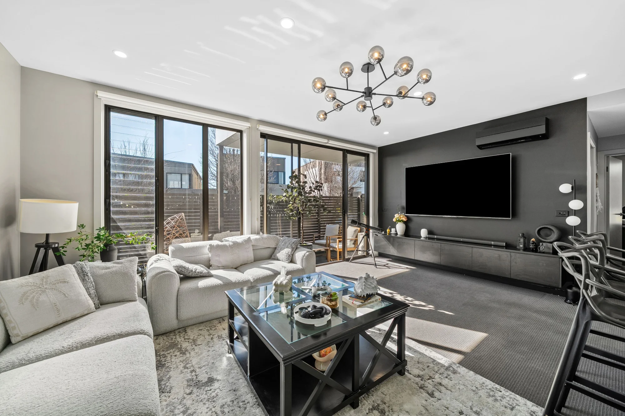 5/4 Yarra Bing Crescent, Burwood VIC 3125