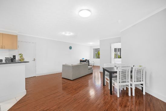 50/138 High Street, Southport, Qld 4215