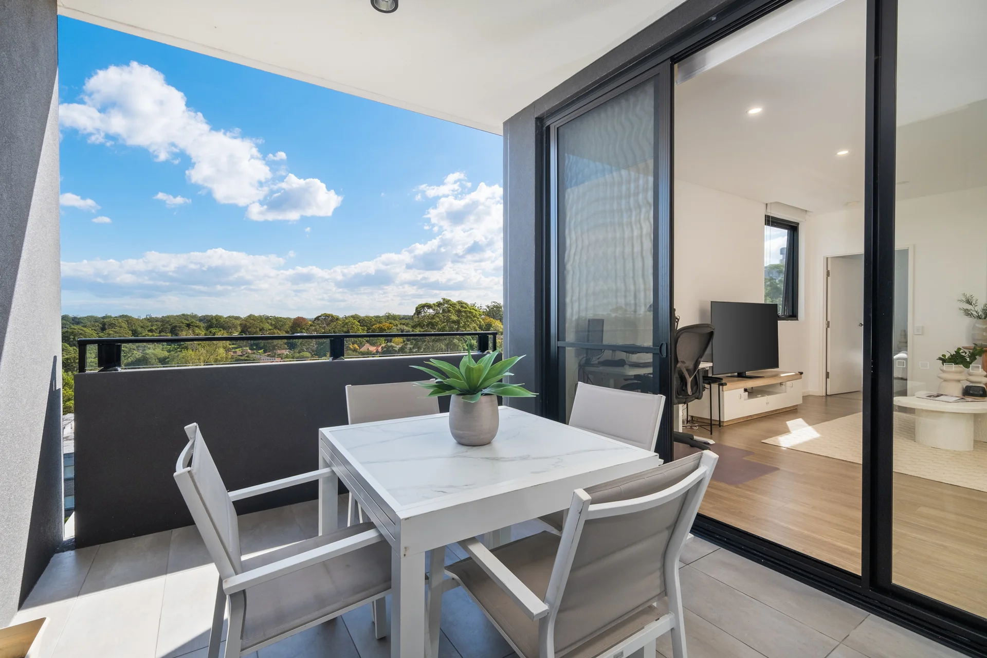 502/20a Mcintyre Street, Gordon, NSW 2072