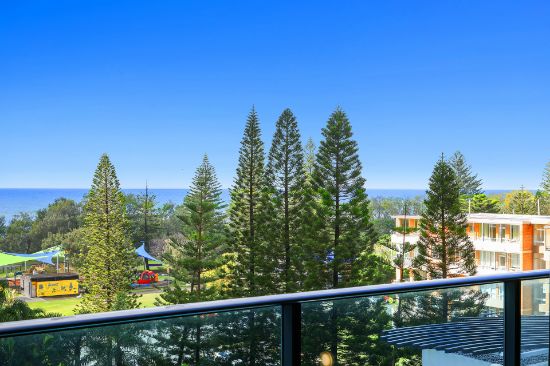 505/1 Oracle Boulevard, Broadbeach, Qld 4218