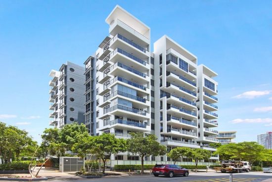513/3 Como Crescent, Southport, Qld 4215