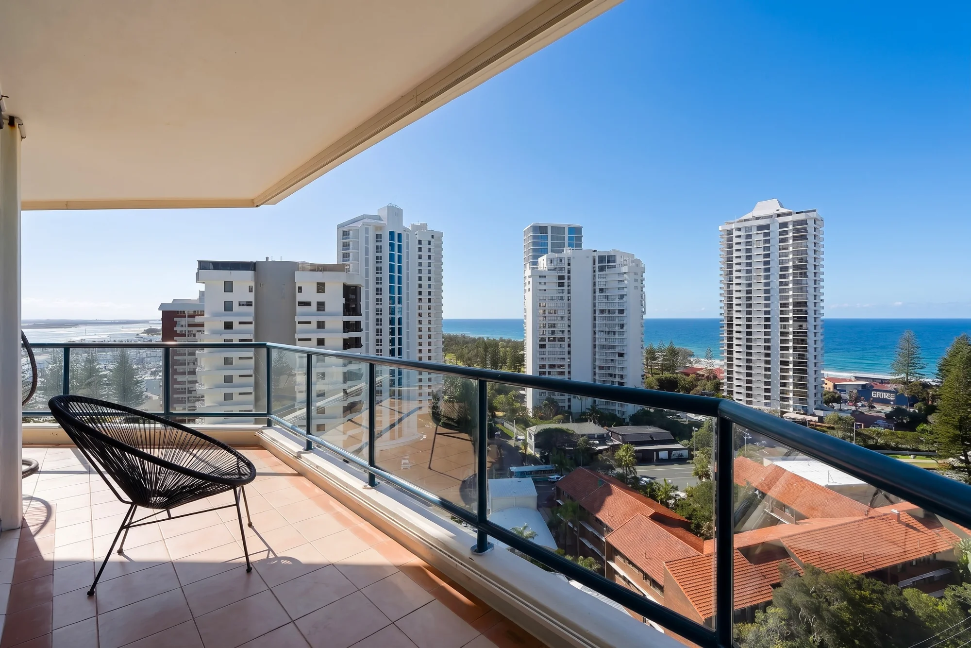 53/22 Montgomery Avenue, Main Beach, Qld 4217