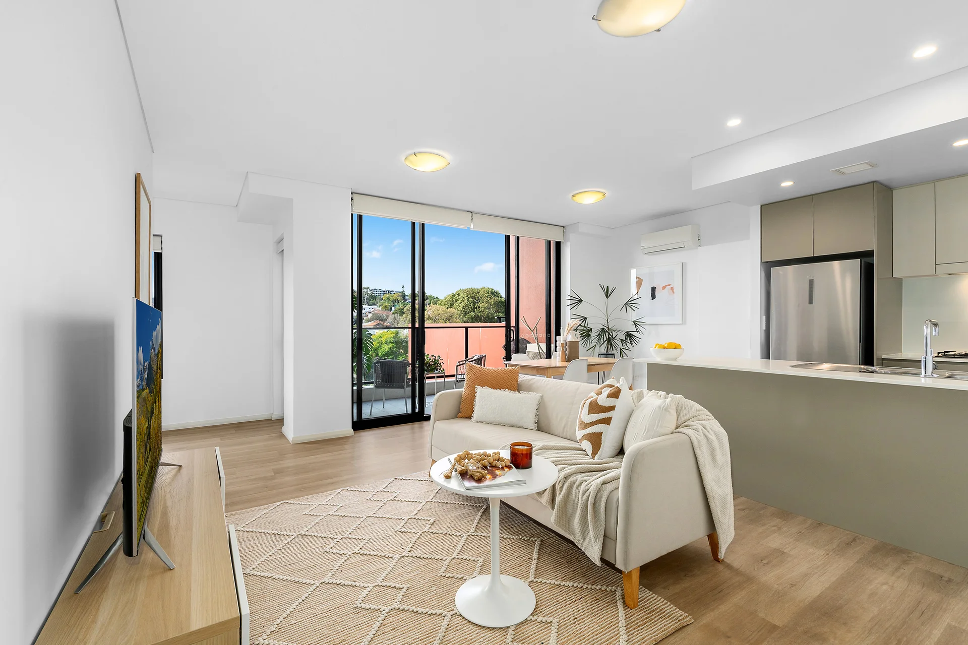 6027/8C Junction Street, Ryde, NSW 2112