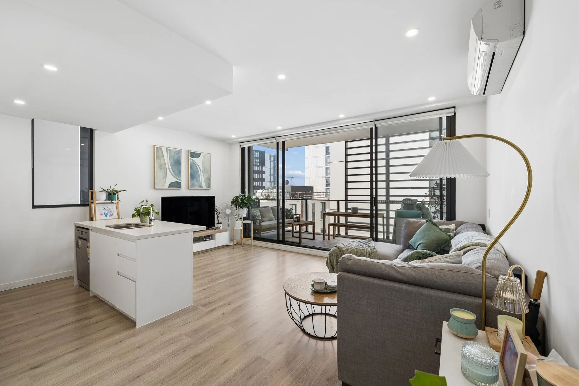 609/81A Lord Sheffield Circuit, Penrith, NSW 2750
