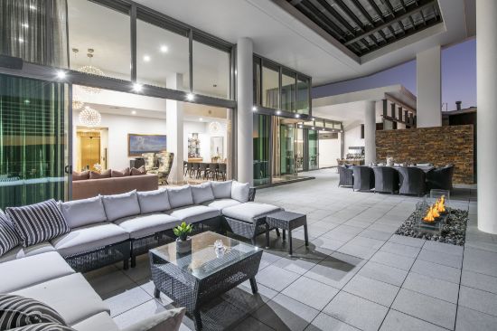 6601/2 Ephraim Island Parade, Paradise Point, Qld 4216