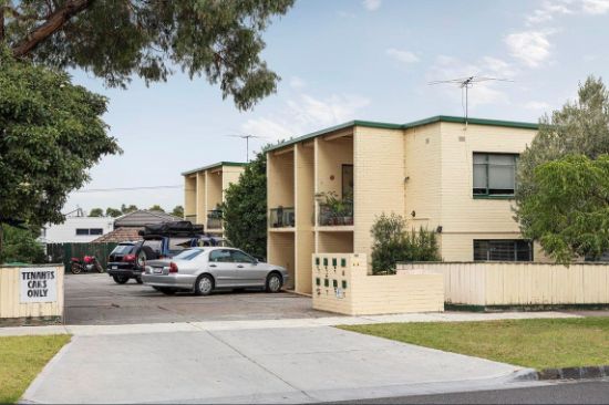 7/4 Muchell Grove, Coburg, Vic 3058