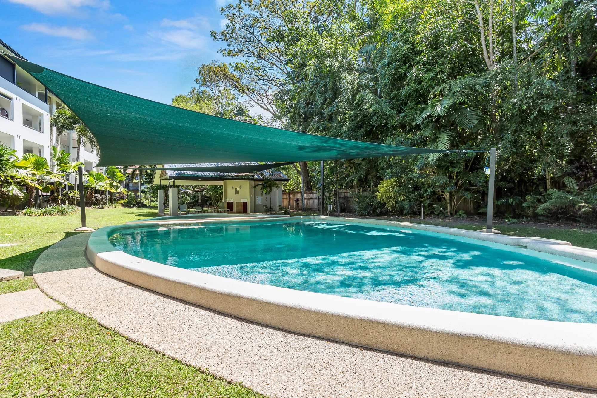 7/9-15 Mclean Street, Cairns North QLD 4870