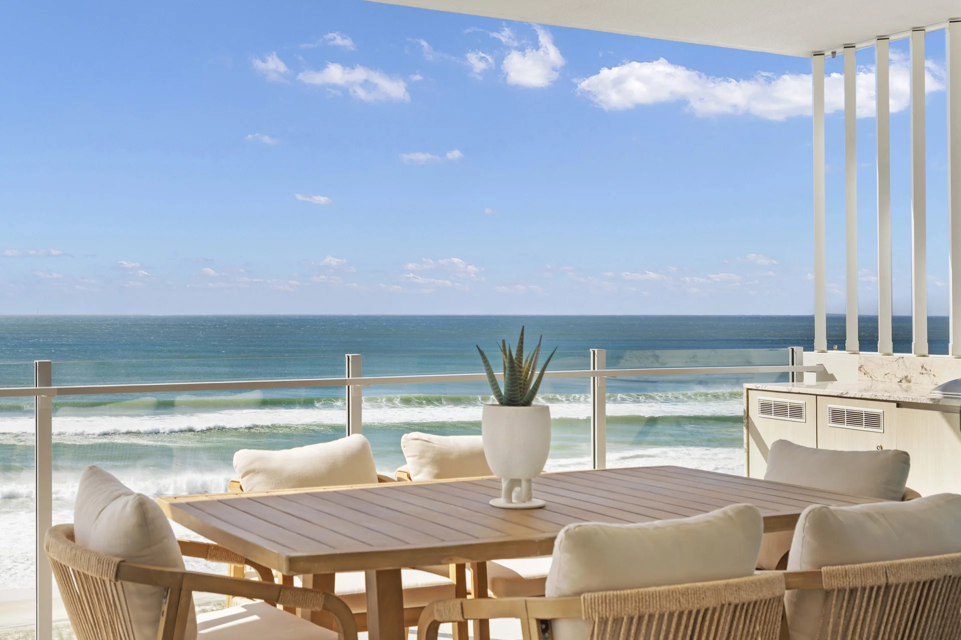 701/295 Golden Four Drive, Bilinga, Qld 4225