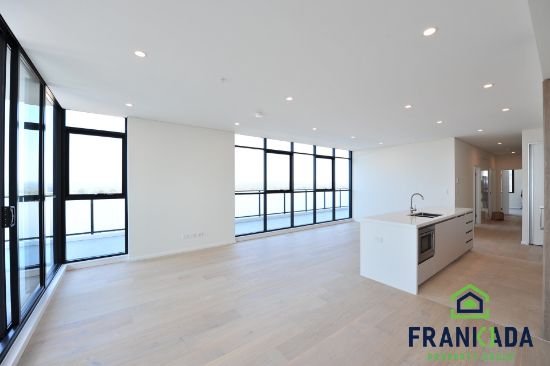 718/10 Village Place, Kirrawee, NSW 2232
