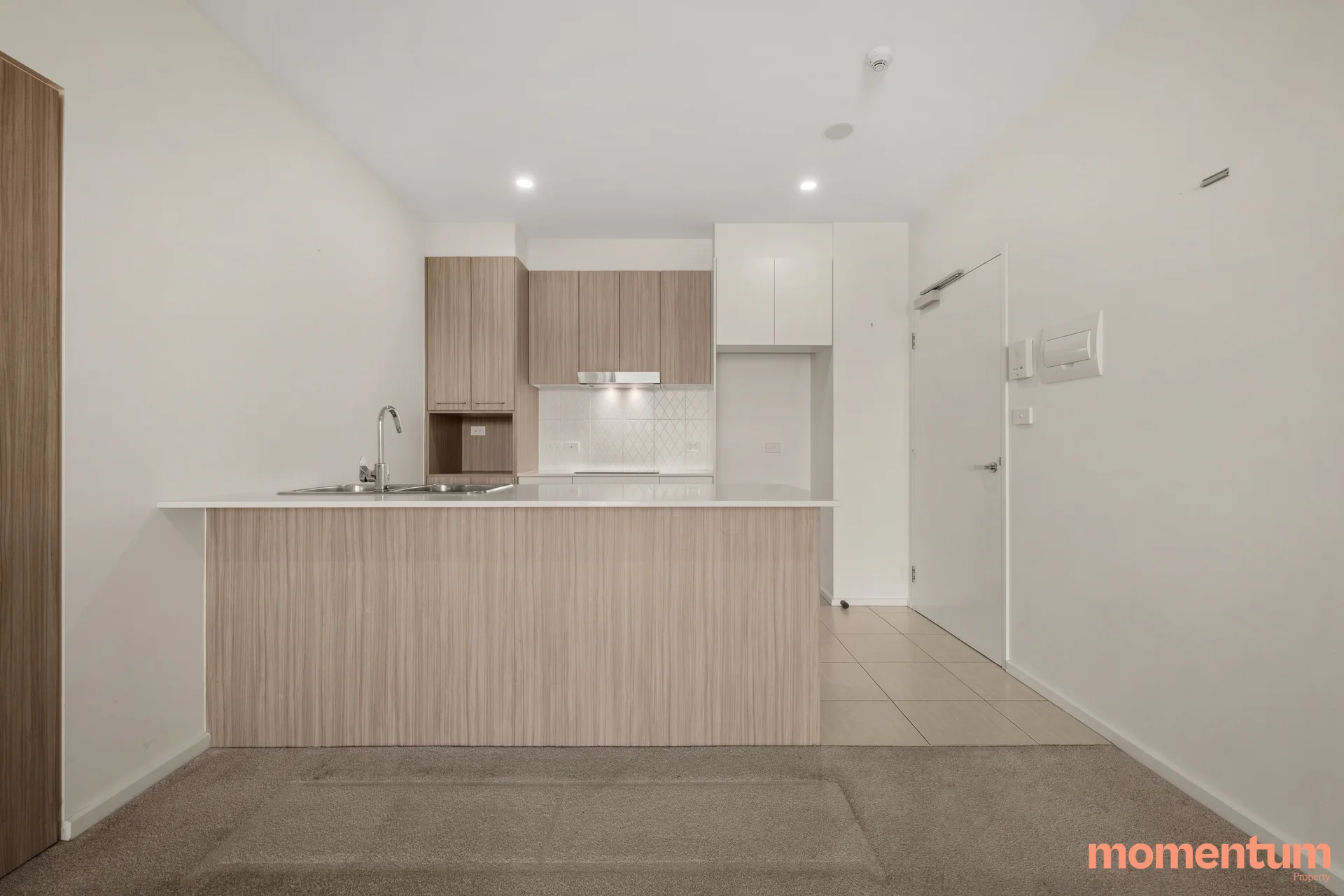 77/1 Limburg Way, Greenway, ACT 2900