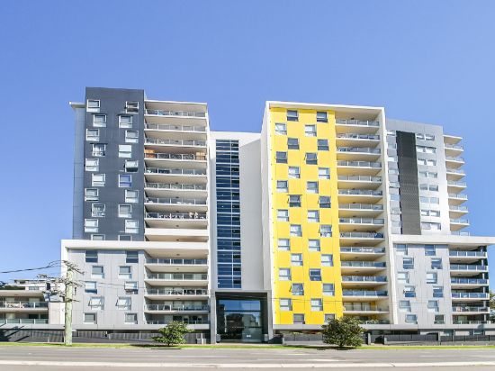 8/1-3 Bigge Street, Liverpool, NSW 2170