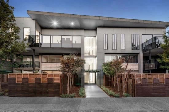 8/3 Lucan Street, Caulfield North, Vic 3161