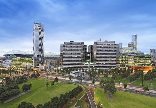 801/1 Encounter Way, Docklands, Vic 3008