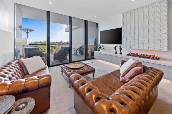 814/280 Albert Street, East Melbourne, Vic 3002