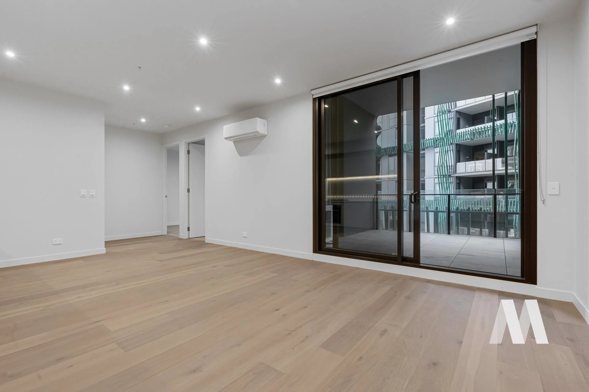 815/526 Epsom Road, Flemington, Vic 3031