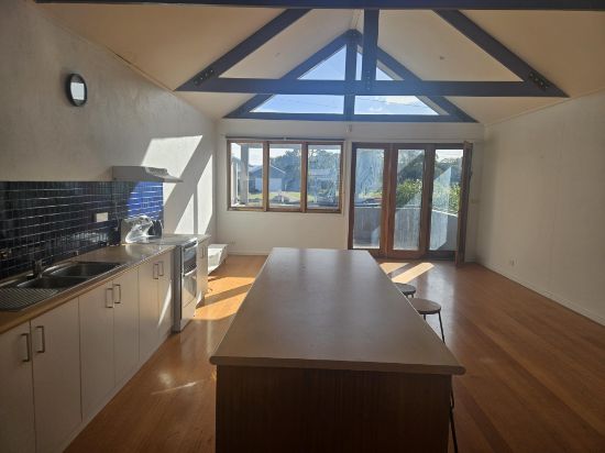 a/34 Great Ocean Road, Aireys Inlet, Vic 3231