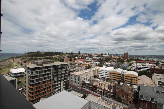 B1310/75 Shortland Esplanade, Newcastle, NSW 2300