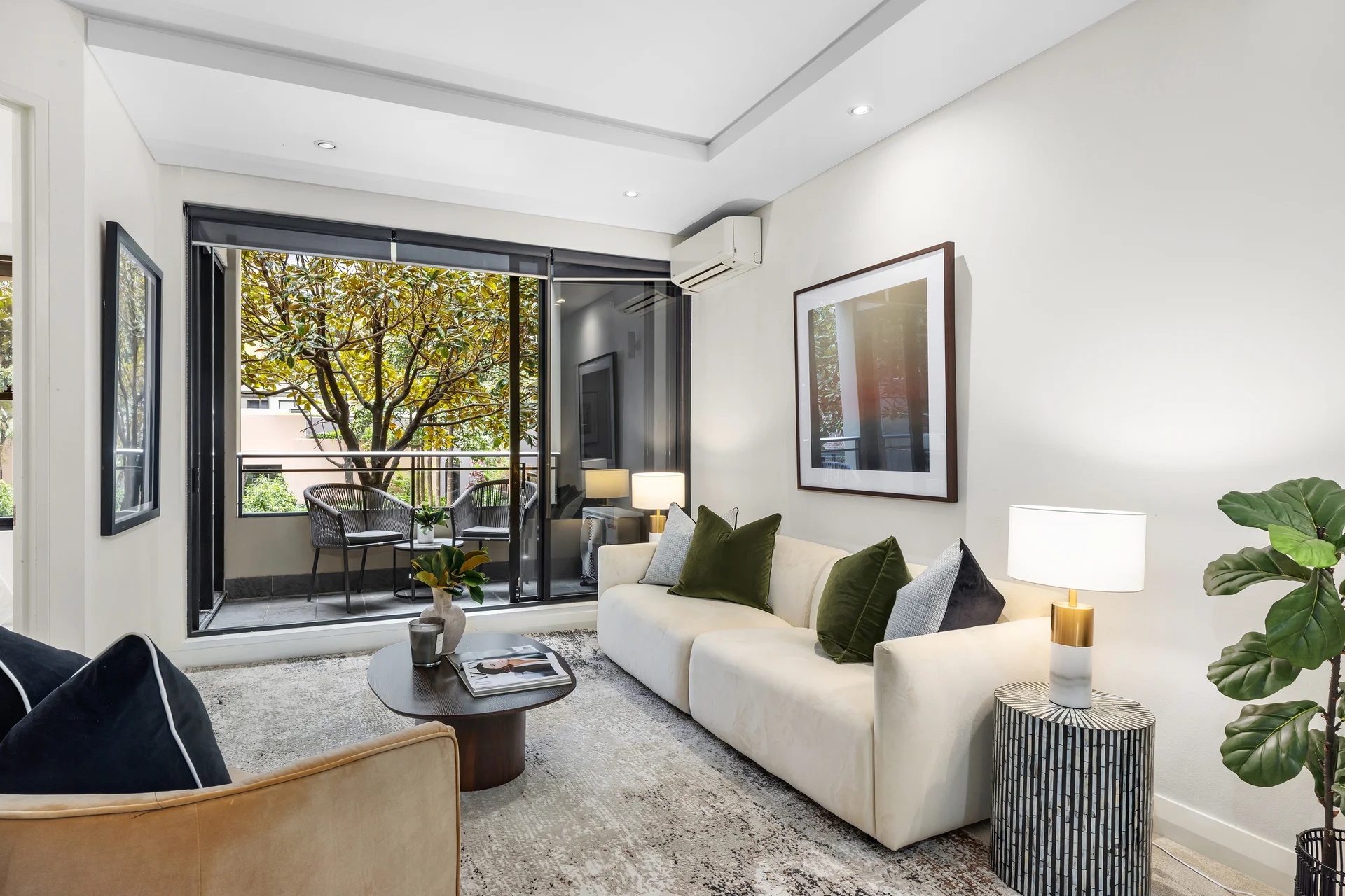 C304/26 Point Street, Pyrmont, NSW 2009