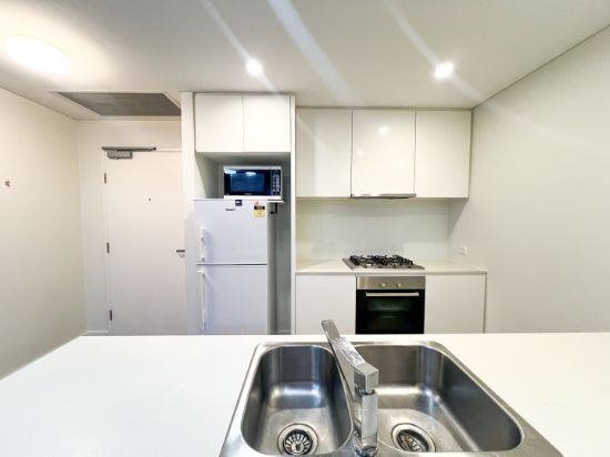 G703/438 Victoria Ave, Chatswood, NSW 2067
