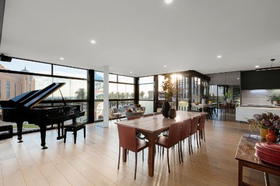 Penthouse/30 The Esplanade, St Kilda, Vic 3182