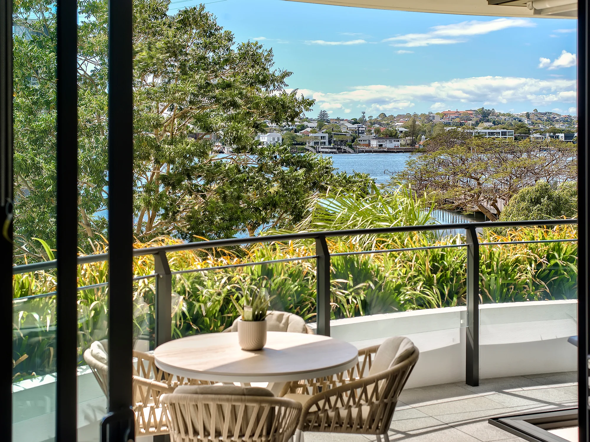 Unit 1023/53 Skyring Terrace, Newstead, Qld 4006