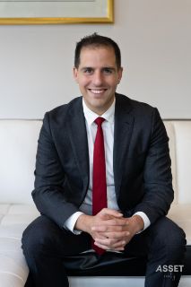 Ari Akbarian - Real Estate Agent Ari Akbarian - Real Estate Agent