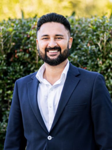 Armani Sandhu - Real Estate Agent at Ray White Coomera / Upper Coomera / Pimpama - COOMERA