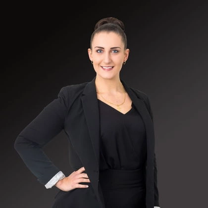 Arti Delaney Real Estate Agent