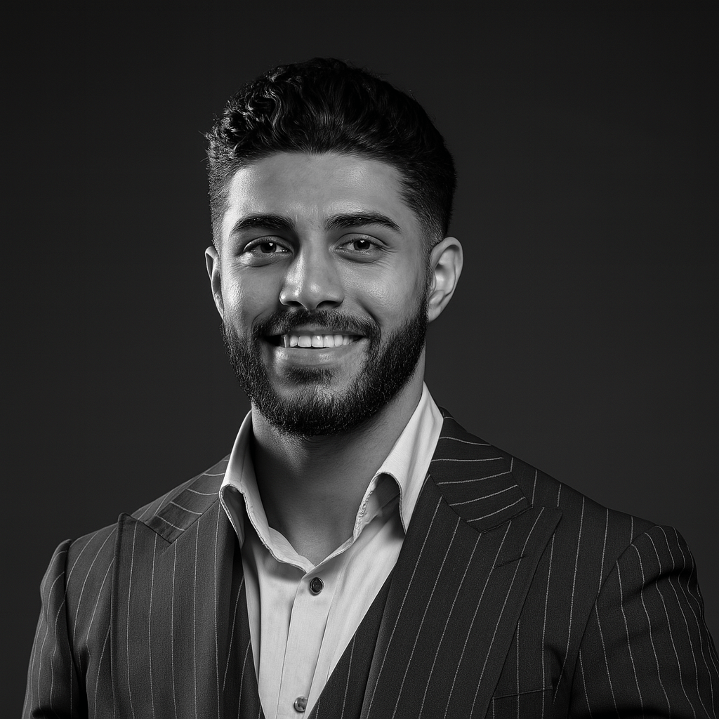 Arya Sayyah - Real Estate Agent