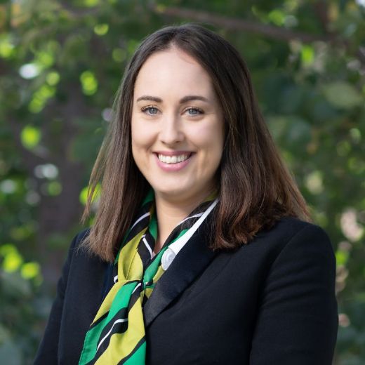 Ashleigh Owens - Real Estate Agent at Reliance Real Estate  - Point Cook