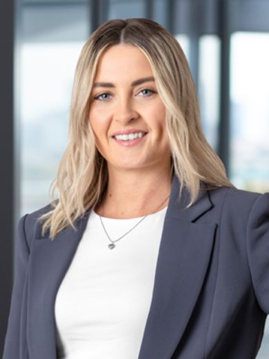 Ashley Shaw - Real Estate Agent at Woodards - Carlton