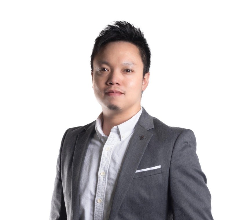 Jonathan Lan - Real Estate Agent