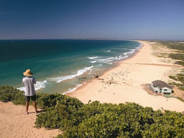 8 minutes from Redhead Beach