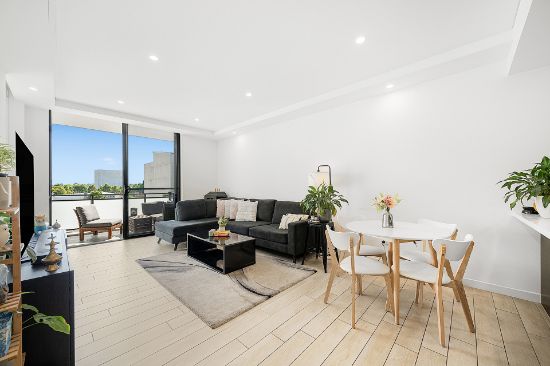 B304/37-39 Loftus Crescent, Homebush, NSW 2140