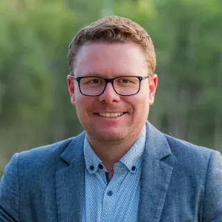 Shane Perry - Real Estate Agent Shane Perry - Real Estate Agent