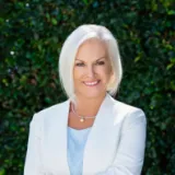 Pam  Thomas - Real Estate Agent From - Ray White - Maroochydore