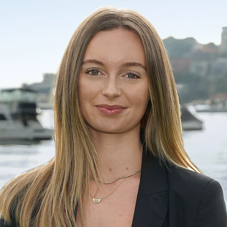 Ella Sullivan - Real Estate Agent