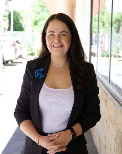 Bec Stunell - Real Estate Agent at Harcourts - Newcastle & Lake Macquarie