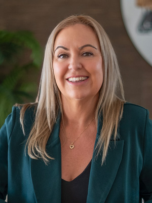 Belinda McFarlane - Real Estate Agent
