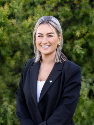 Bella Dart - Real Estate Agent at Jellis Craig - Ballarat
