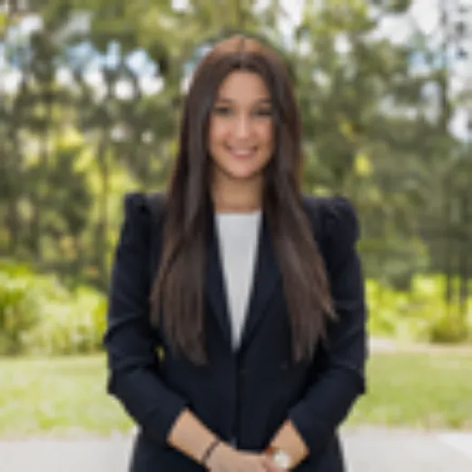 Bella Pehlivan - Real Estate Agent at Ray White Auburn