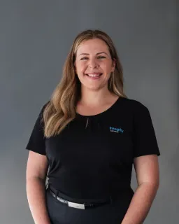 Bianca McMillan - Real Estate Agent Bianca McMillan - Real Estate Agent