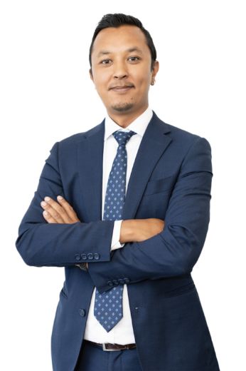 Biggie Shrestha - Real Estate Agent at Real Way Lakes & Hill - DECEPTION BAY
