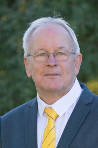 Bill Swap - Real Estate Agent at Ray White Armadale City - ARMADALE Bill Swap - Real Estate Agent at Ray White Armadale City - ARMADALE