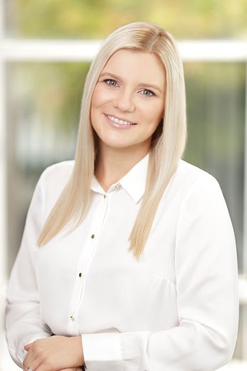 Bonnie Gamble - Real Estate Agent at Redcliffe Realty - REDCLIFFE
